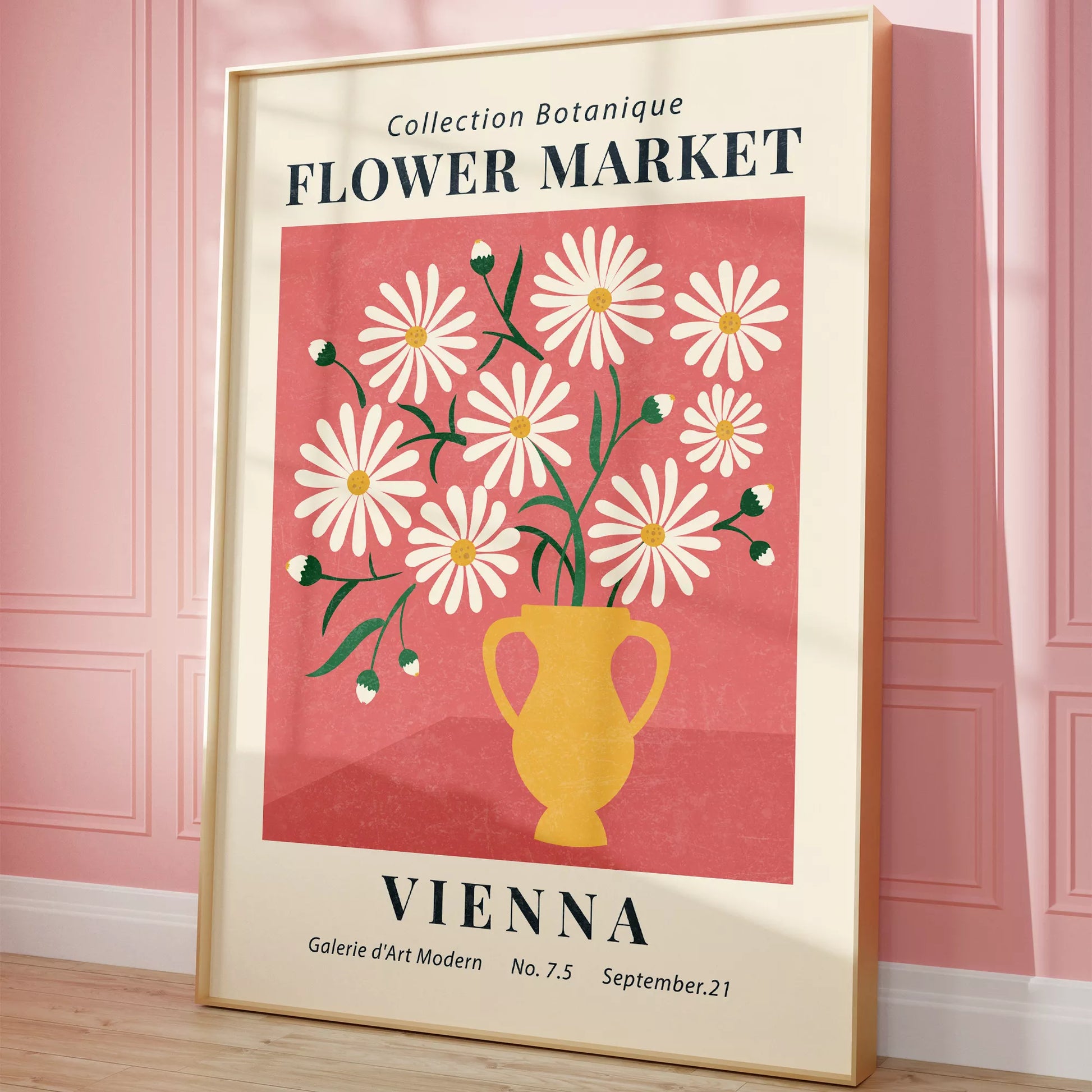 ピンク背景に黄色い花瓶のマーガレットの花束アートポスター