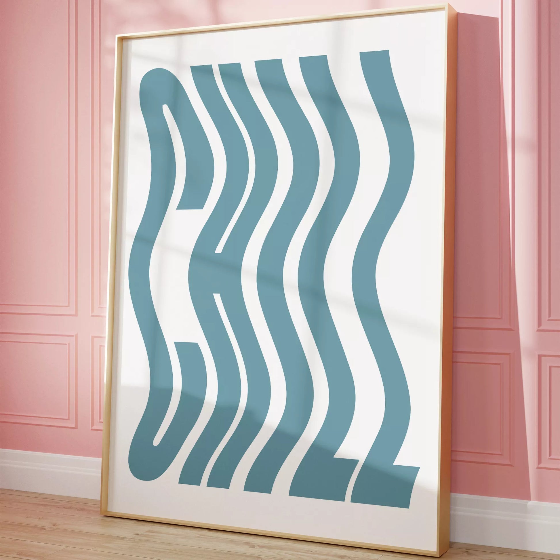 モダンな曲線アートプリント、ティールブルーのウェーブデザイン、白地にミニマルな波状パターン