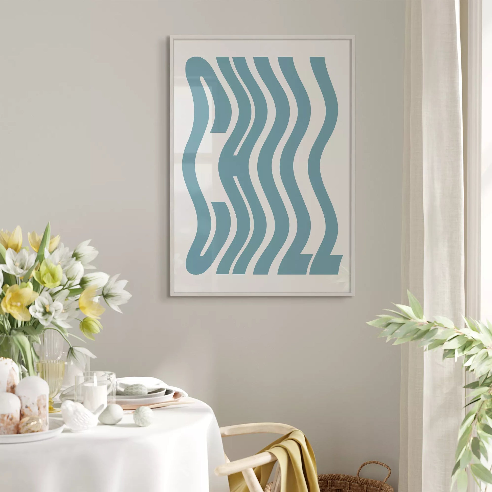 モダンな曲線アートプリント、ティールブルーのウェーブデザイン、白地にミニマルな波状パターン