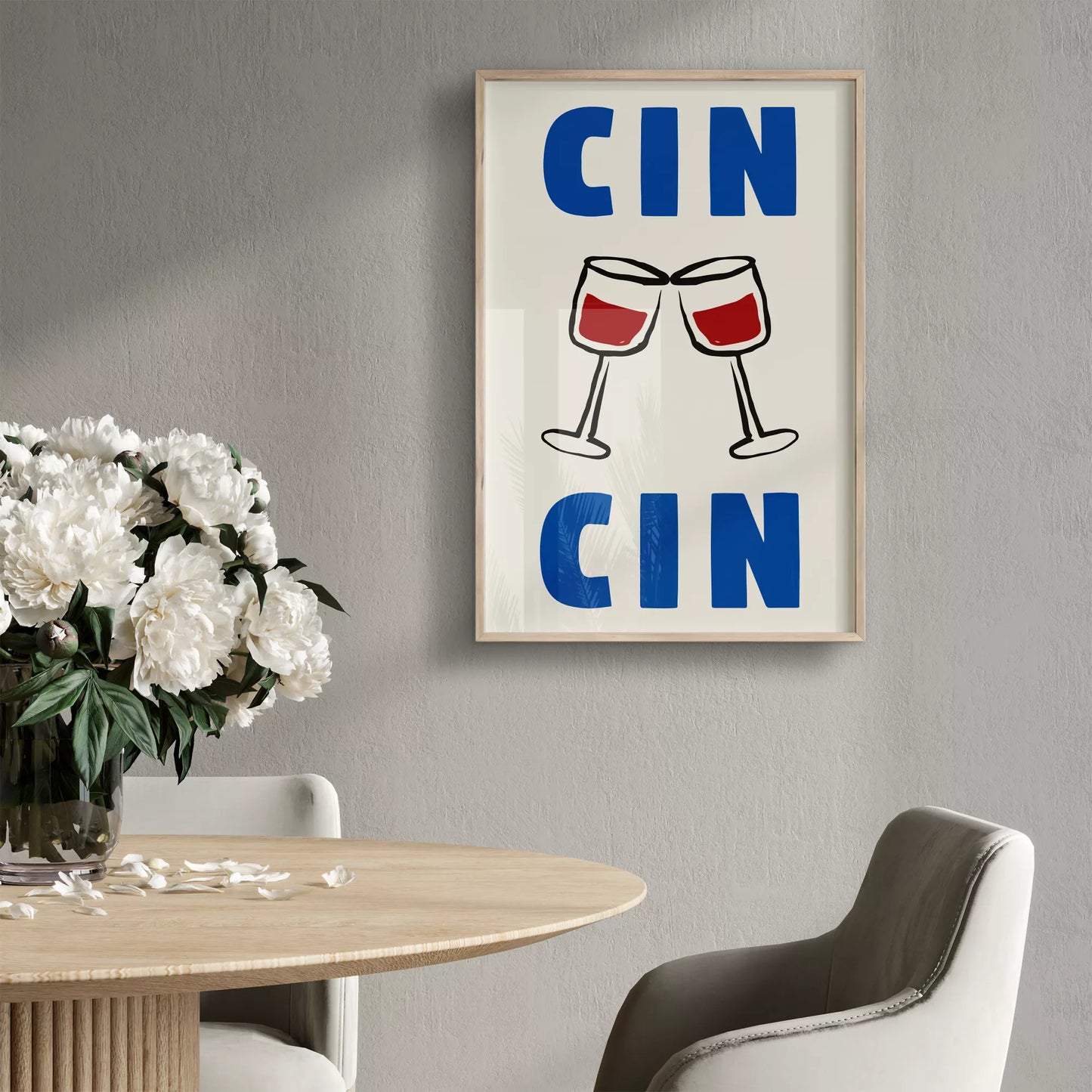 クリーム色の背景にブルーの「CIN CIN」の文字とシンプルな線画で描かれた赤ワインの乾杯グラスを配したミニマリストアートポスター