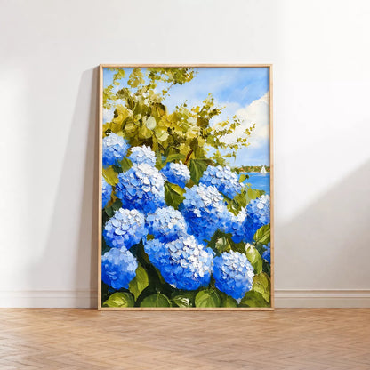 青と白の紫陽花と緑の葉、奥に海とヨットを描いた左側のデザイン