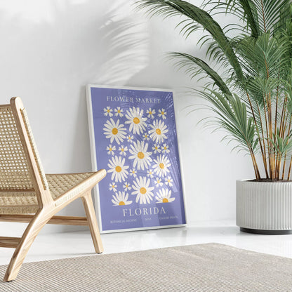 フロリダのデイジーマーケット植物アートポスター、パープル背景に白い花