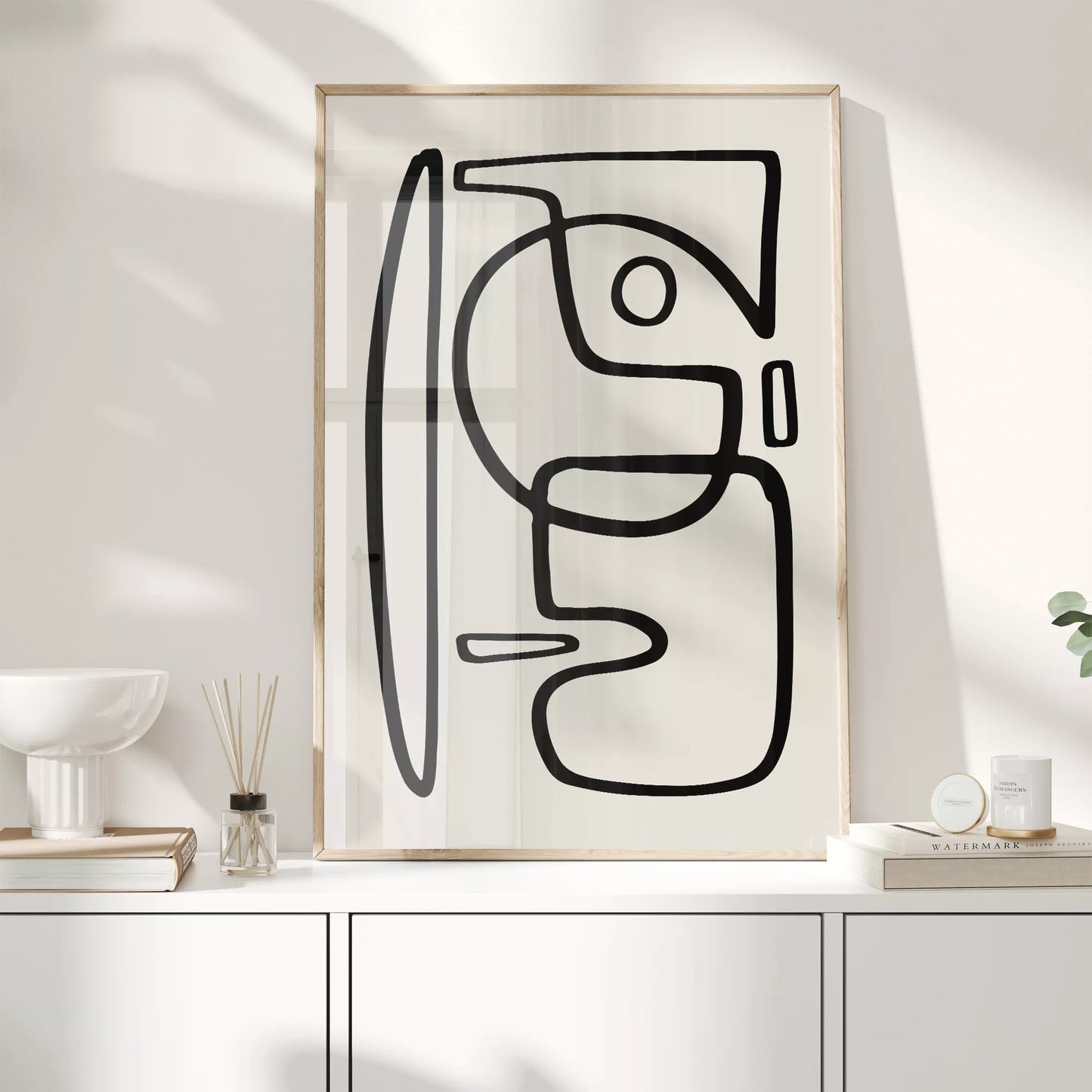 モダンな黒線による抽象的な顔のシルエットアート、シンプルな線画