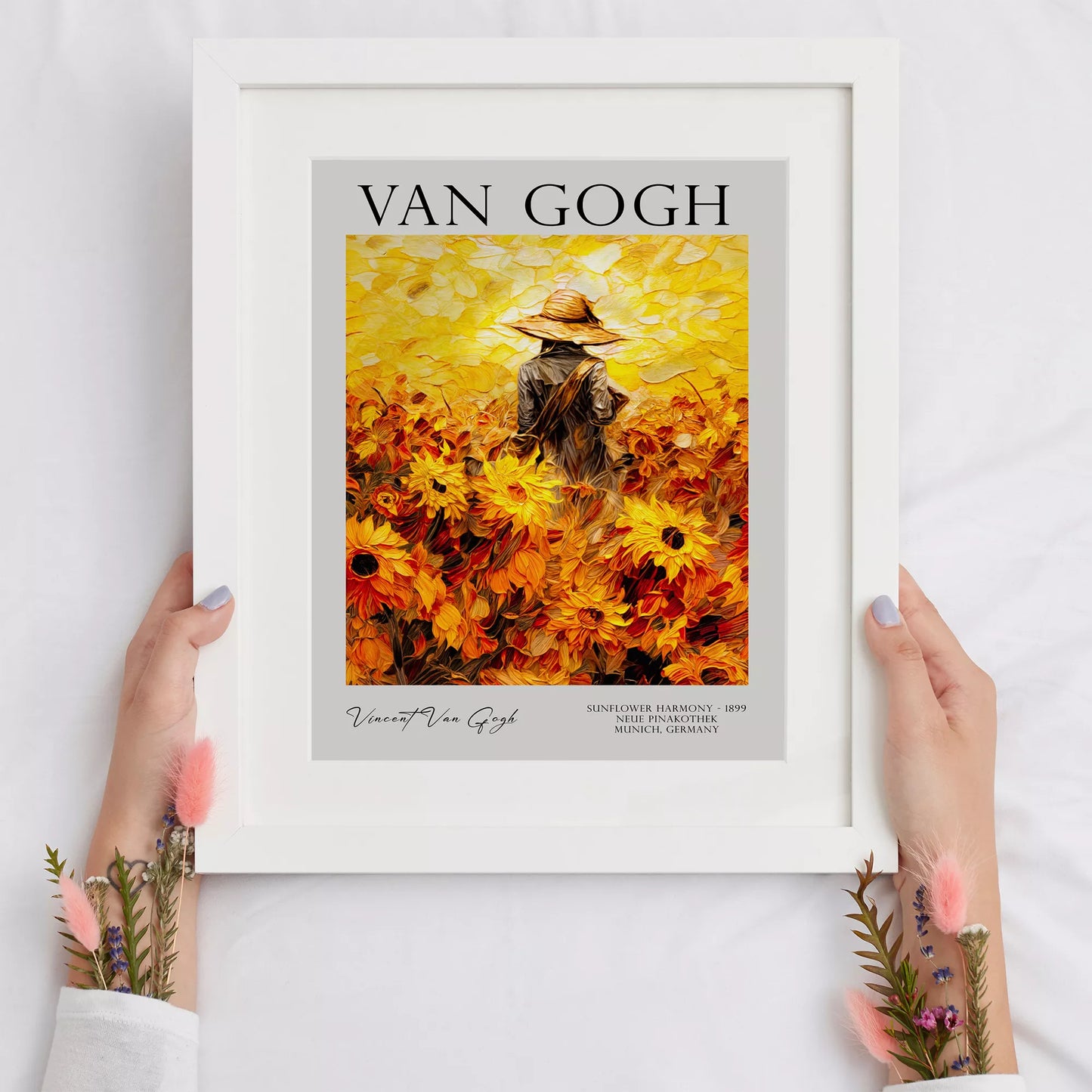  ひまわり畑の中で麦わら帽子をかぶった人物のゴッホ風アートポスター