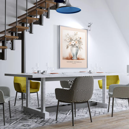 花瓶に活けられた水彩画風の花束アート